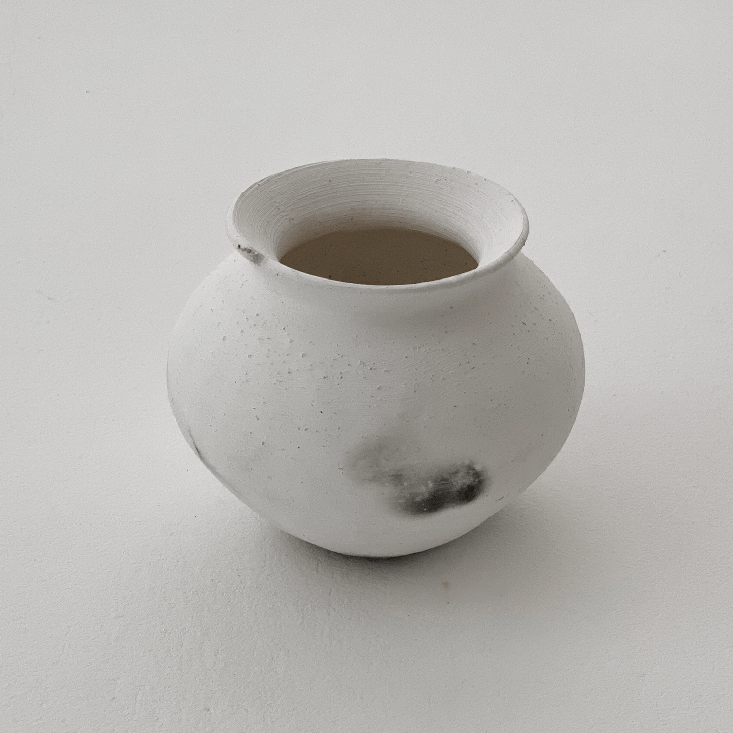 白色土器 壺(小)